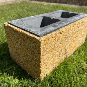 Декоративний блок з каменю Сіена